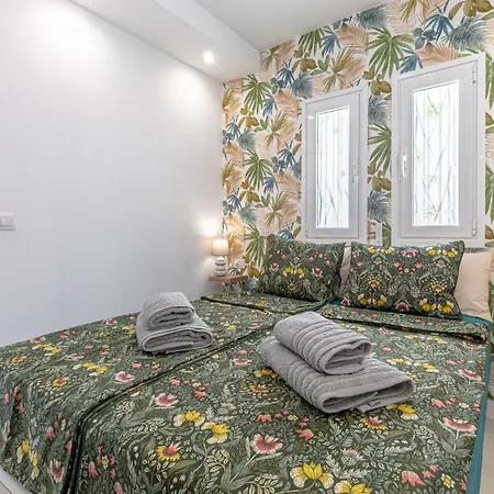 Tucan Next To Siam Park * Costa Adeje (Tenerife)