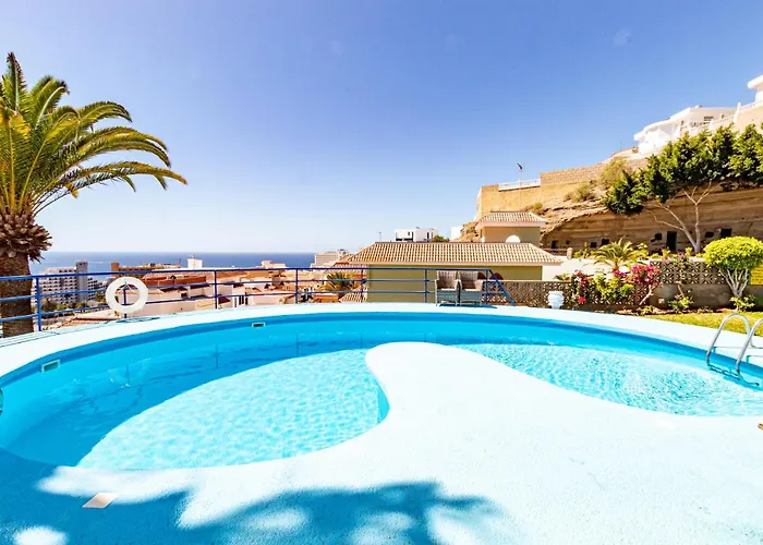 Апартаменты Tucan Next To Siam Park