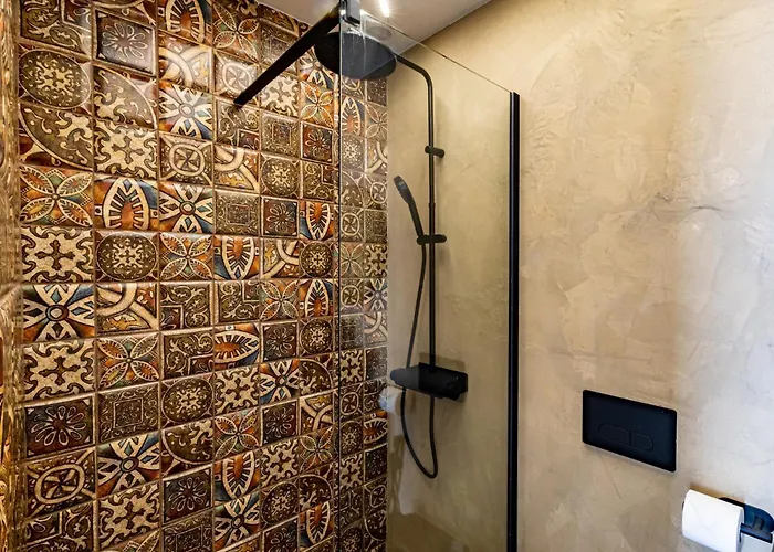 Апартаменты Tucan Next To Siam Park